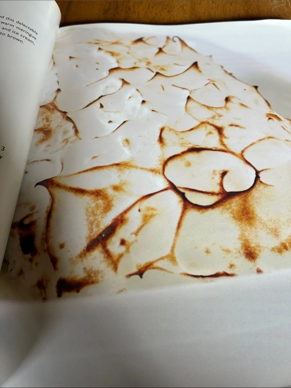 Semi-Homemade Desserts Cookbook - Sandra Lee